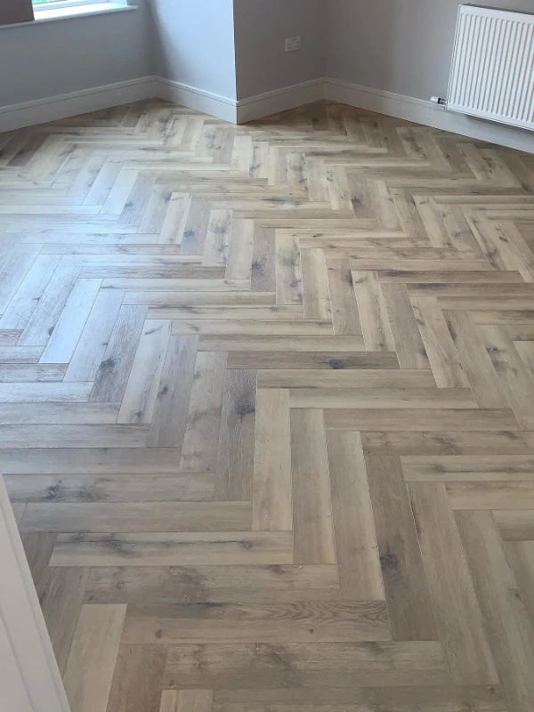 lvt7